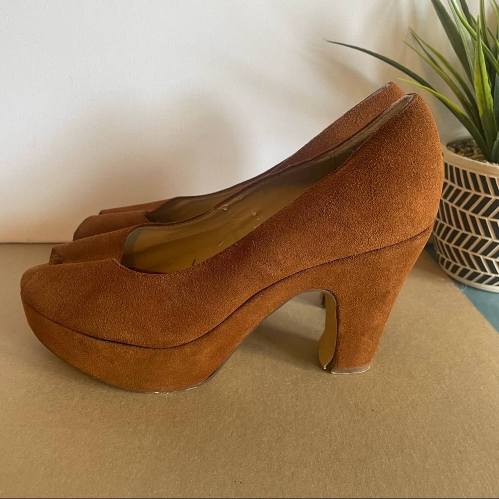 Town Shoes Size 9 Clunky Brown Shoes